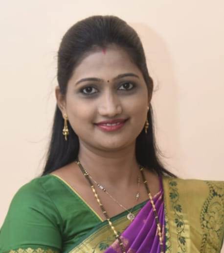 Smt. Disha Dashrath Dabholkar